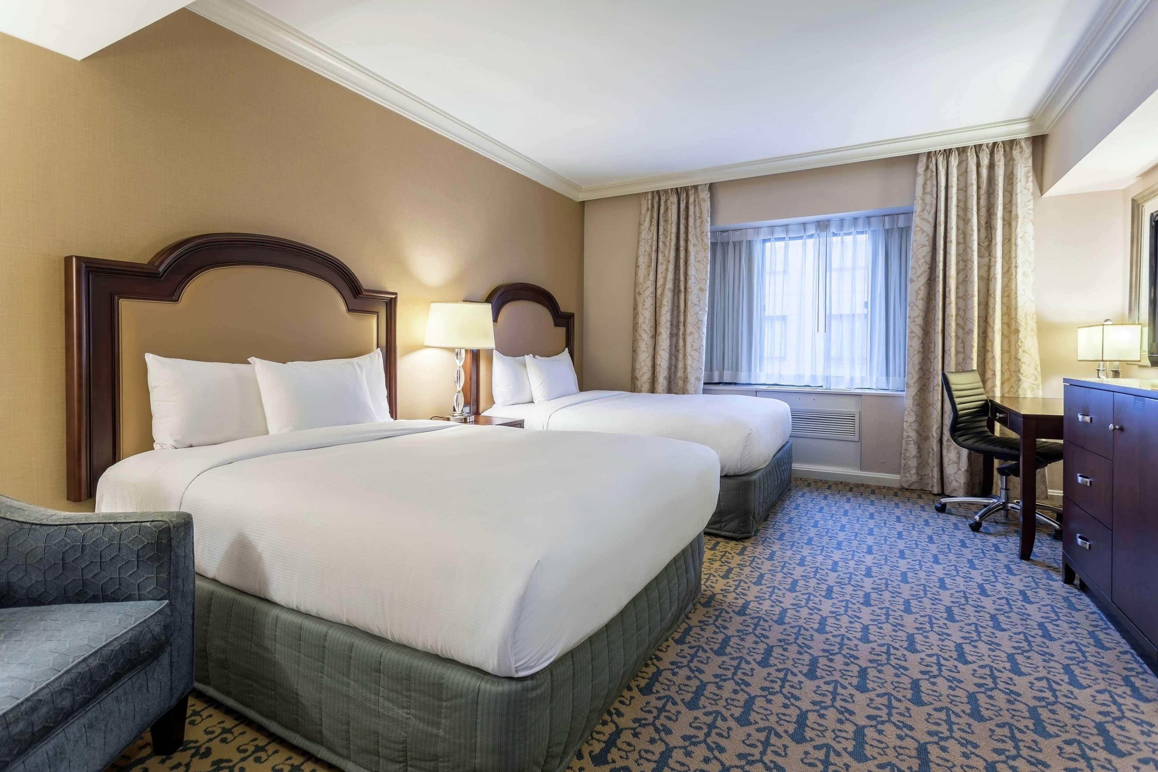 Capital Hilton Hotel Вашингтон Екстериор снимка