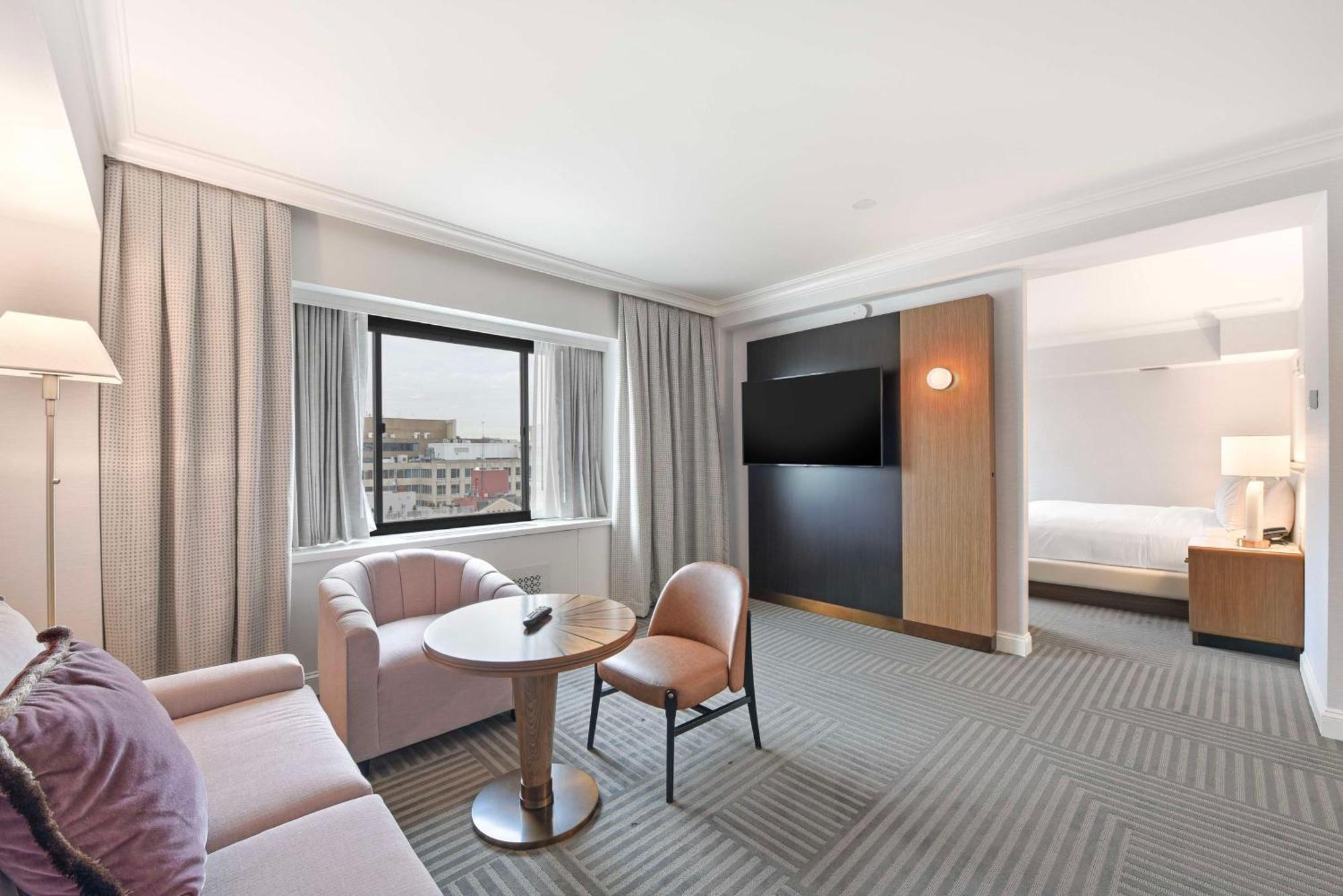 Capital Hilton Hotel Вашингтон Екстериор снимка