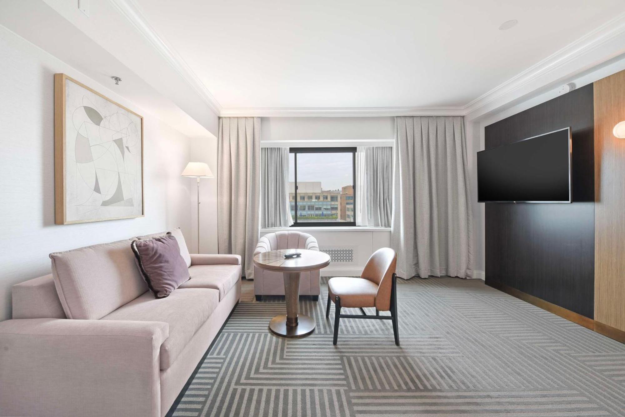 Capital Hilton Hotel Вашингтон Екстериор снимка
