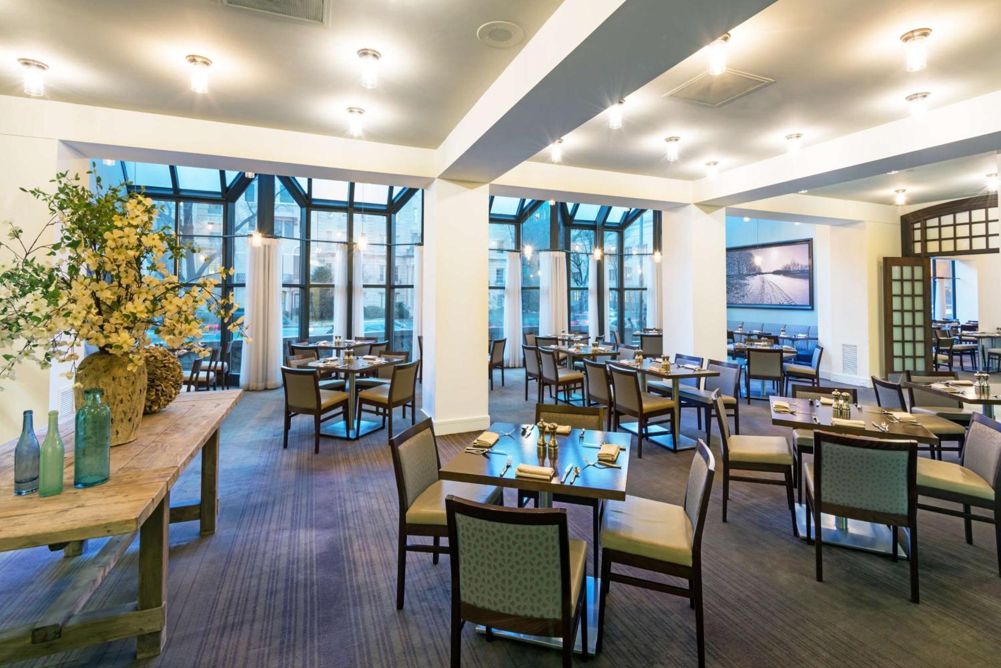 Capital Hilton Hotel Вашингтон Екстериор снимка